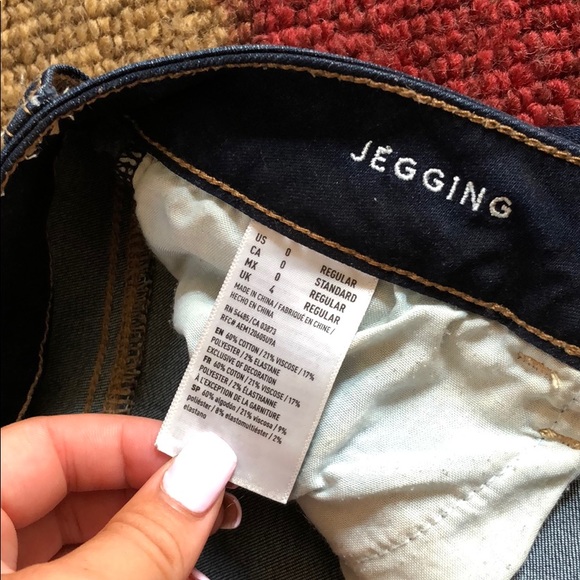 American Eagle Dark Wash Super Stretch Jeggings - Picture 3 of 8